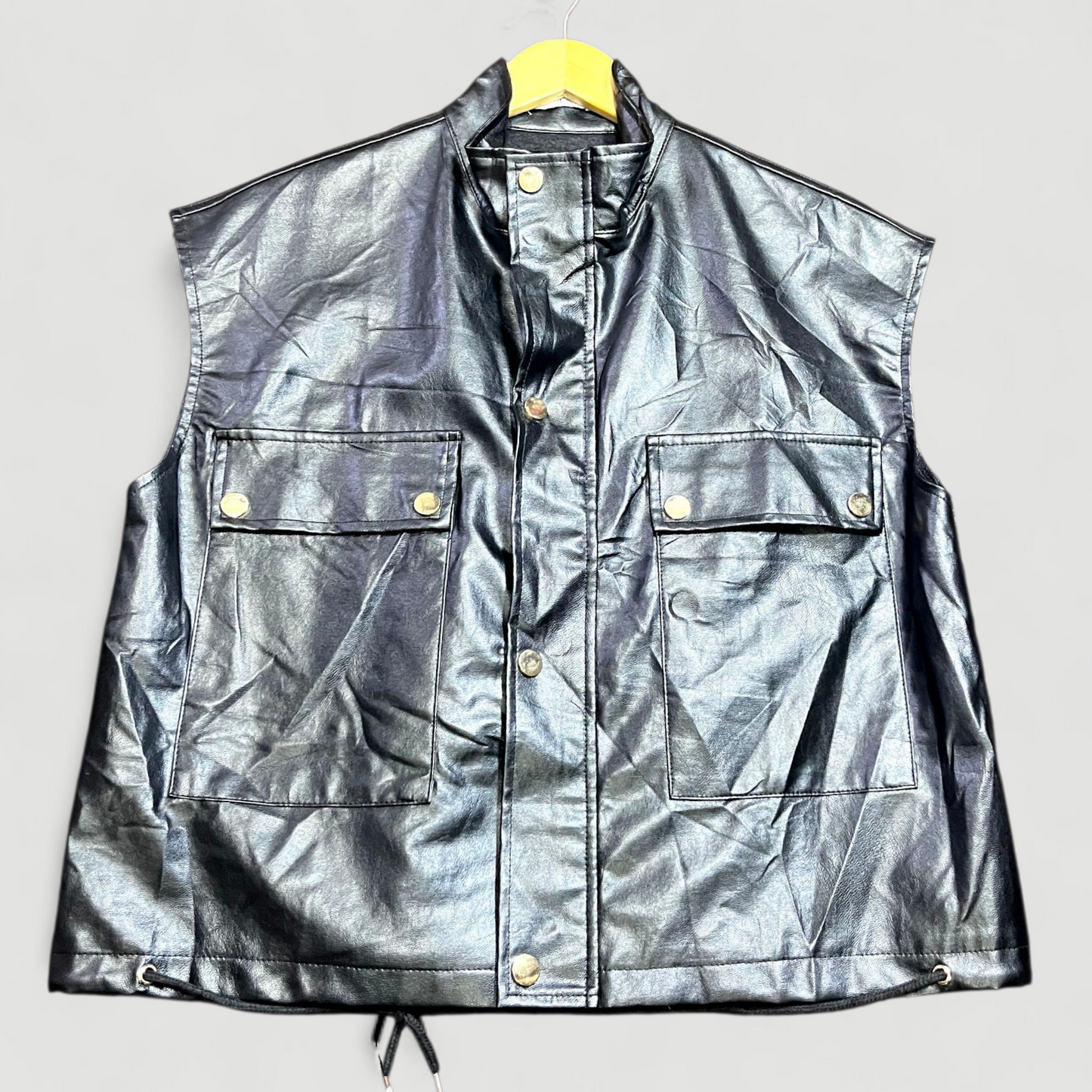 Veste en cuir sans manche